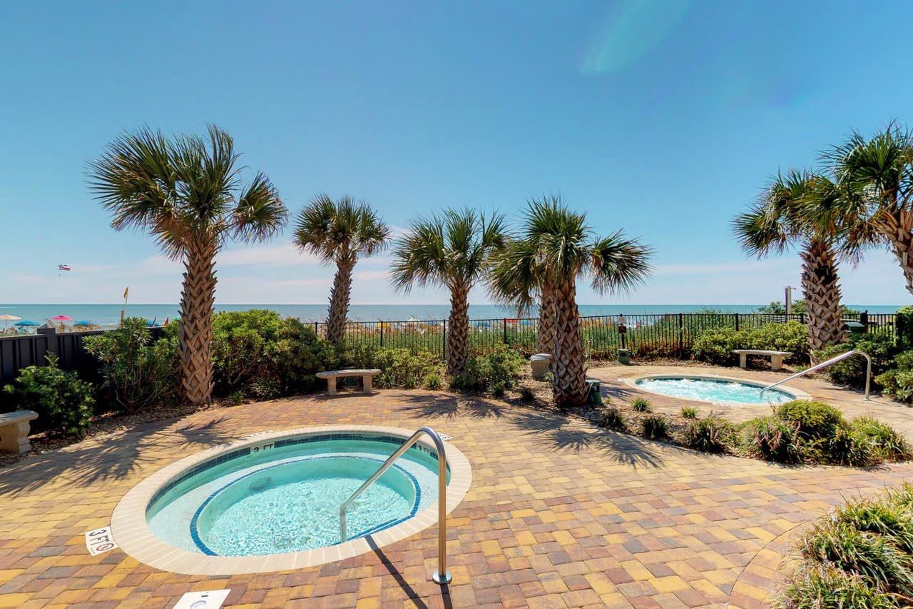 5 Oceanfront Myrtle Beach Vacation Rentals With Pools | Vacasa