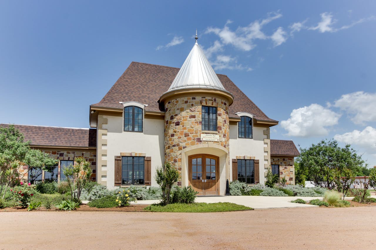Messina Hof Hill Country wine tasting room